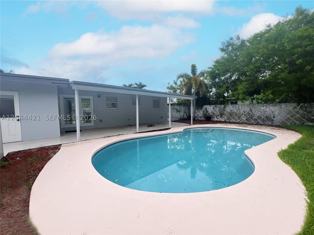 Photo of 2679 NW 57th Ter, Margate, FL 33063 (MLS # A12044421)