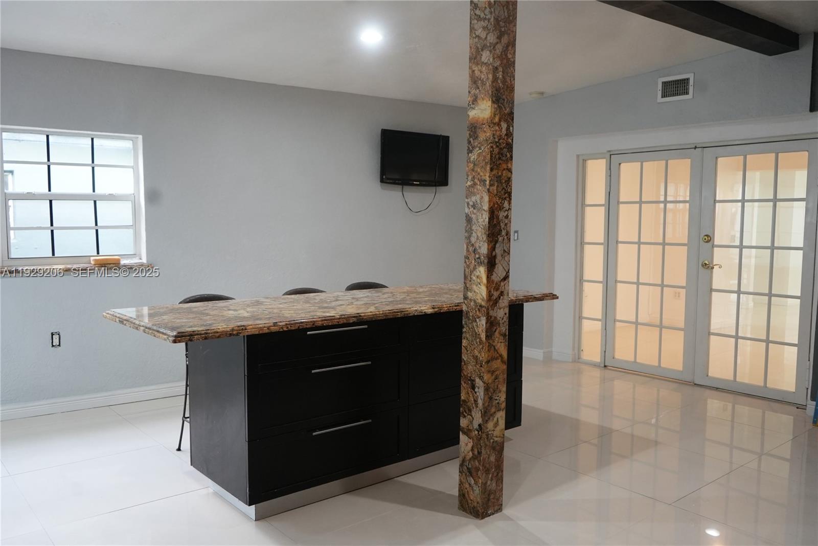 RICMAR HEIGHTS - Residential