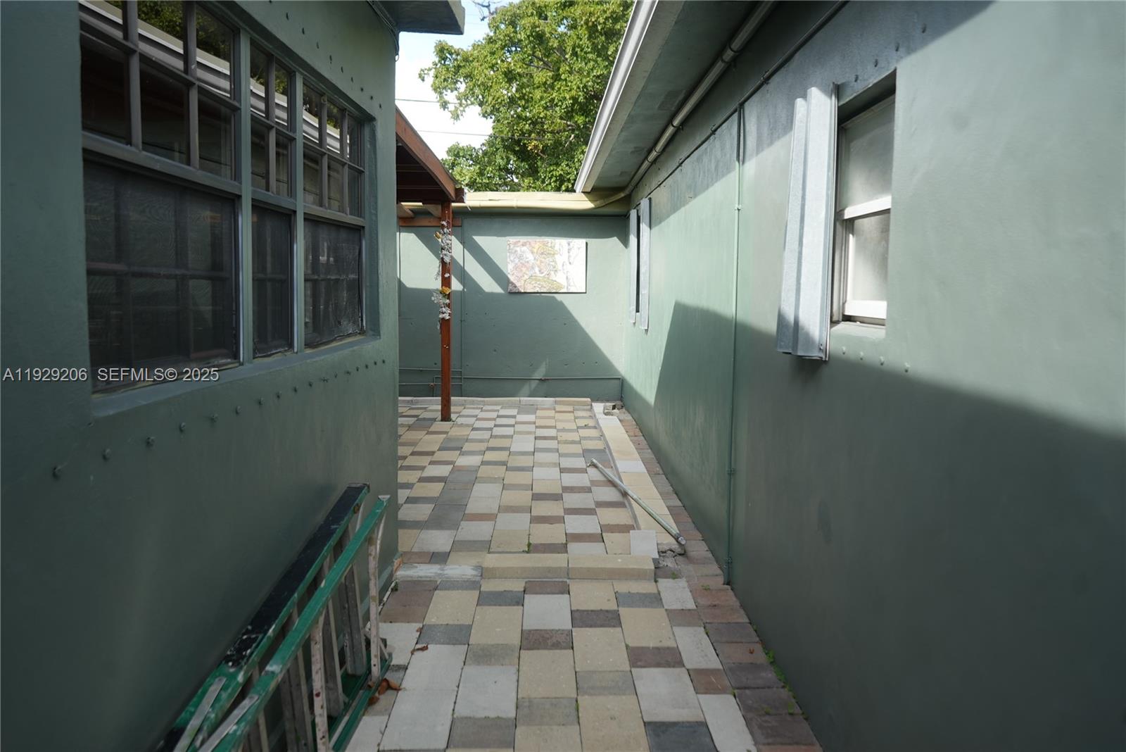 RICMAR HEIGHTS - Residential