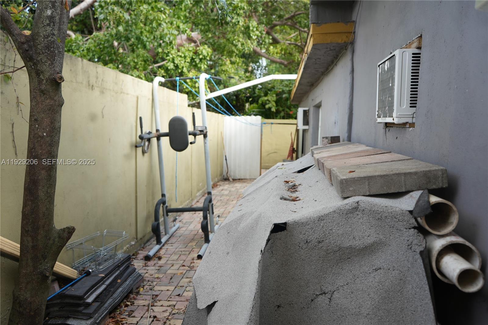 RICMAR HEIGHTS - Residential