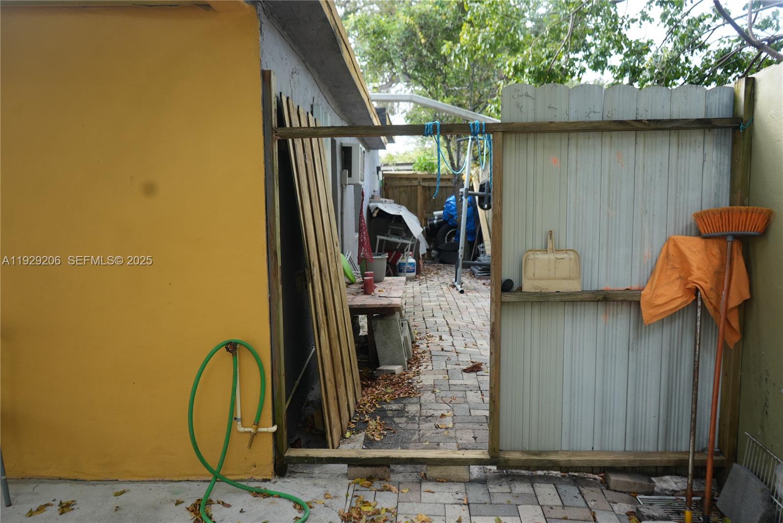 RICMAR HEIGHTS - Residential