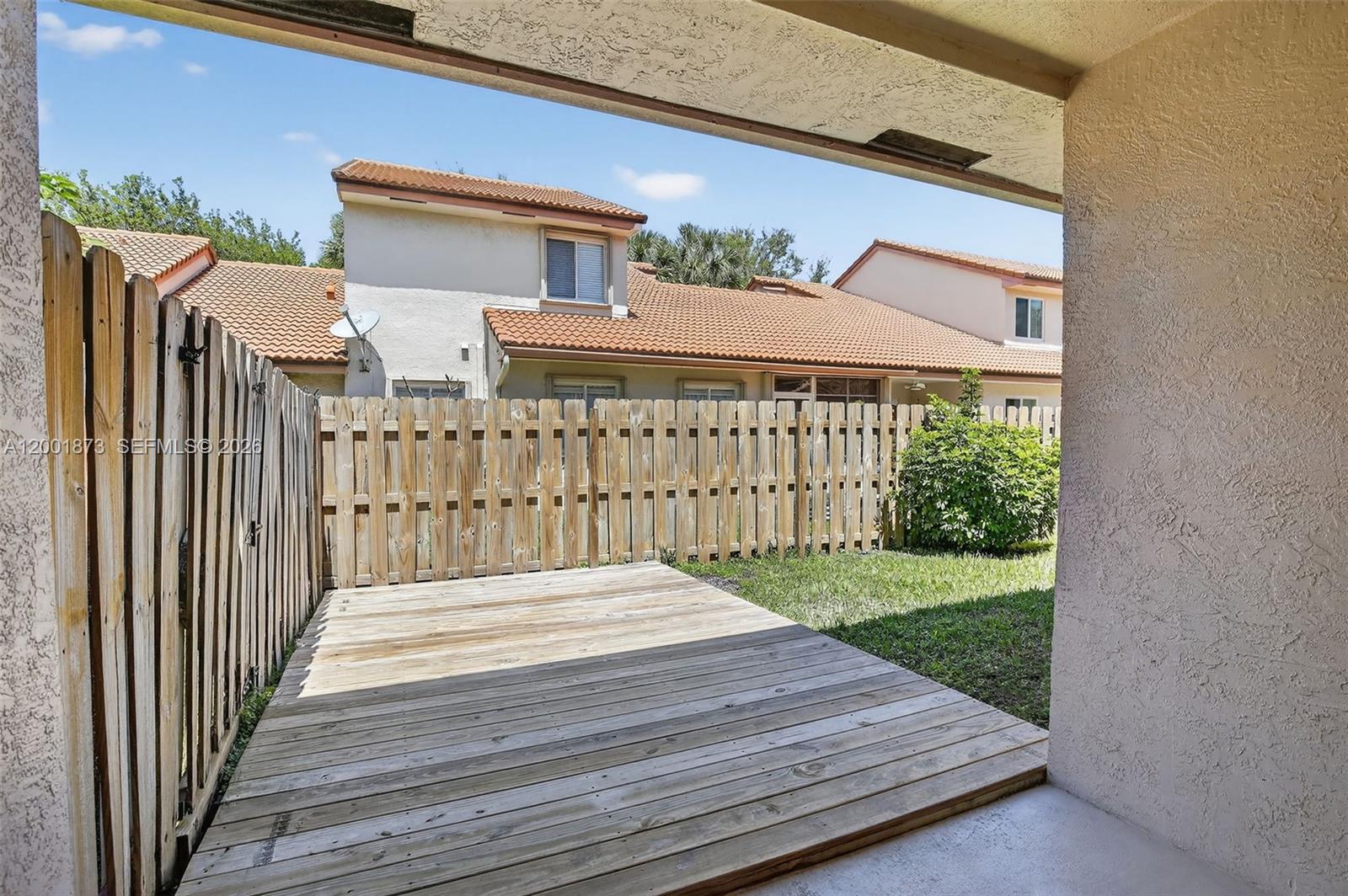 JACARANDA PARCEL 541 - Residential