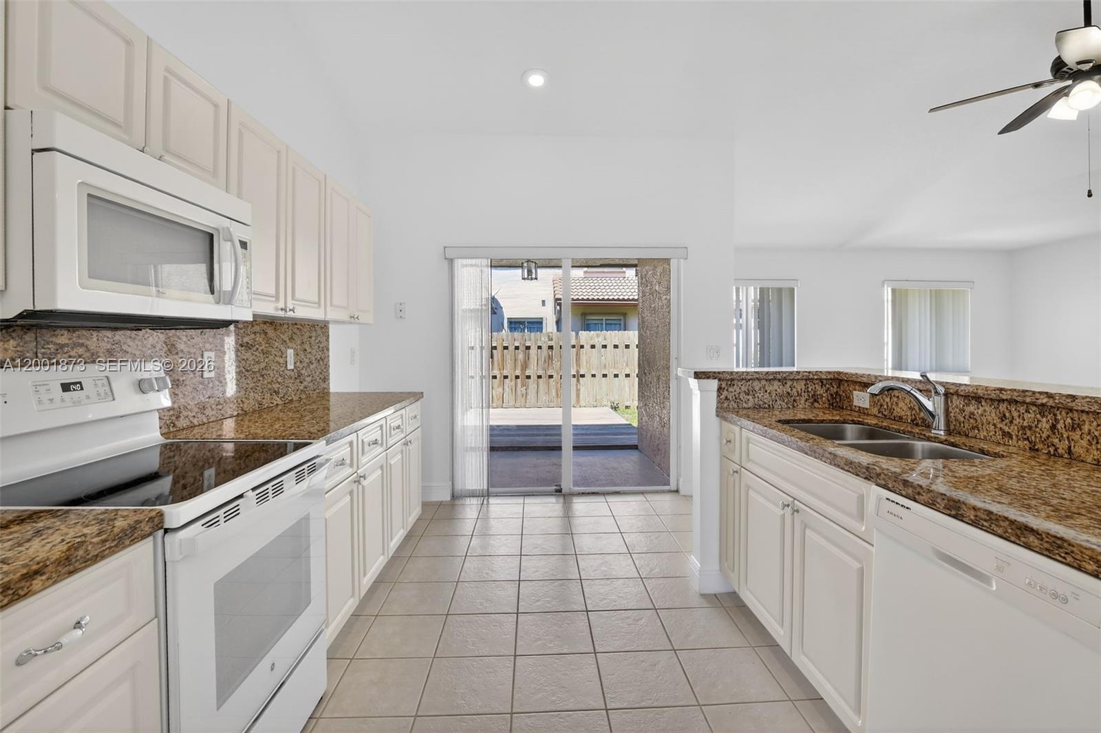 JACARANDA PARCEL 541 - Residential