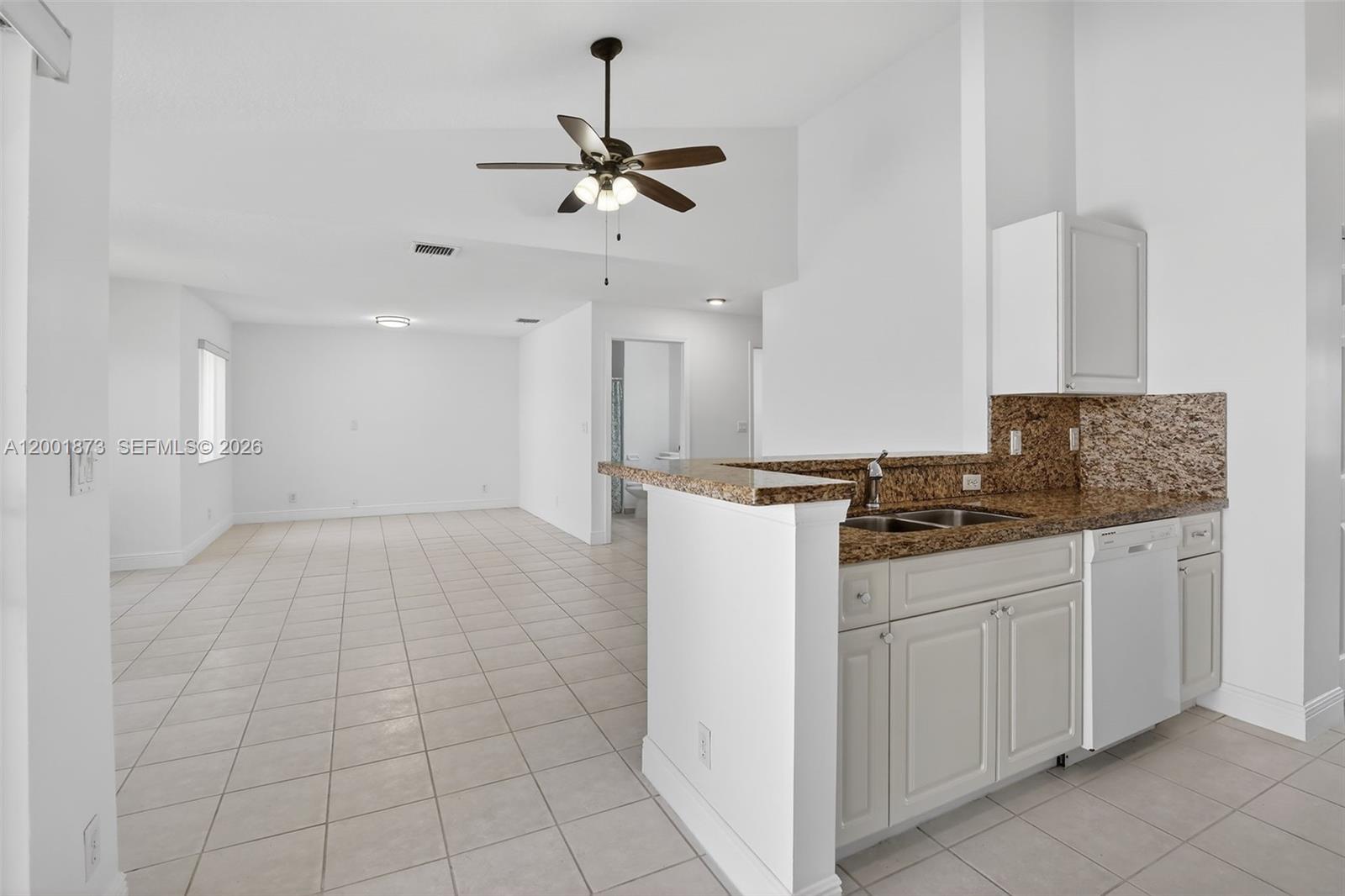 JACARANDA PARCEL 541 - Residential