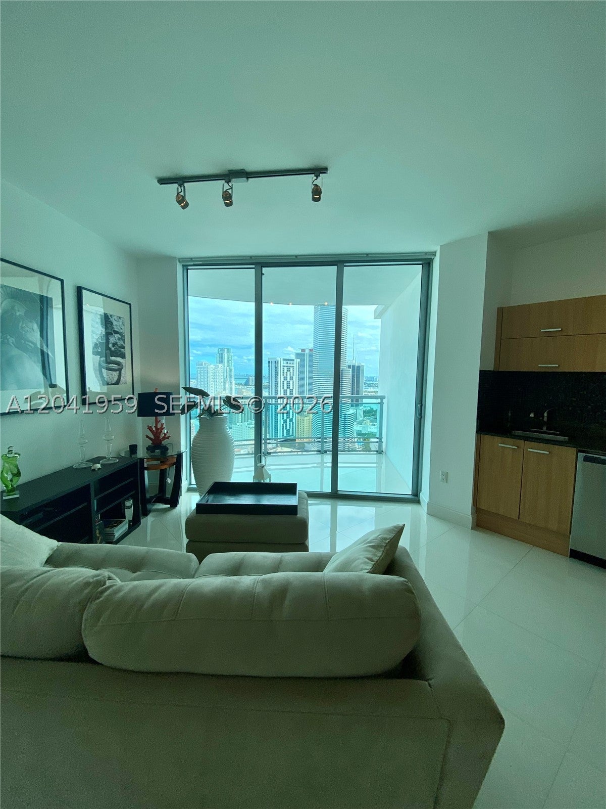 350 S Miami Ave 3813