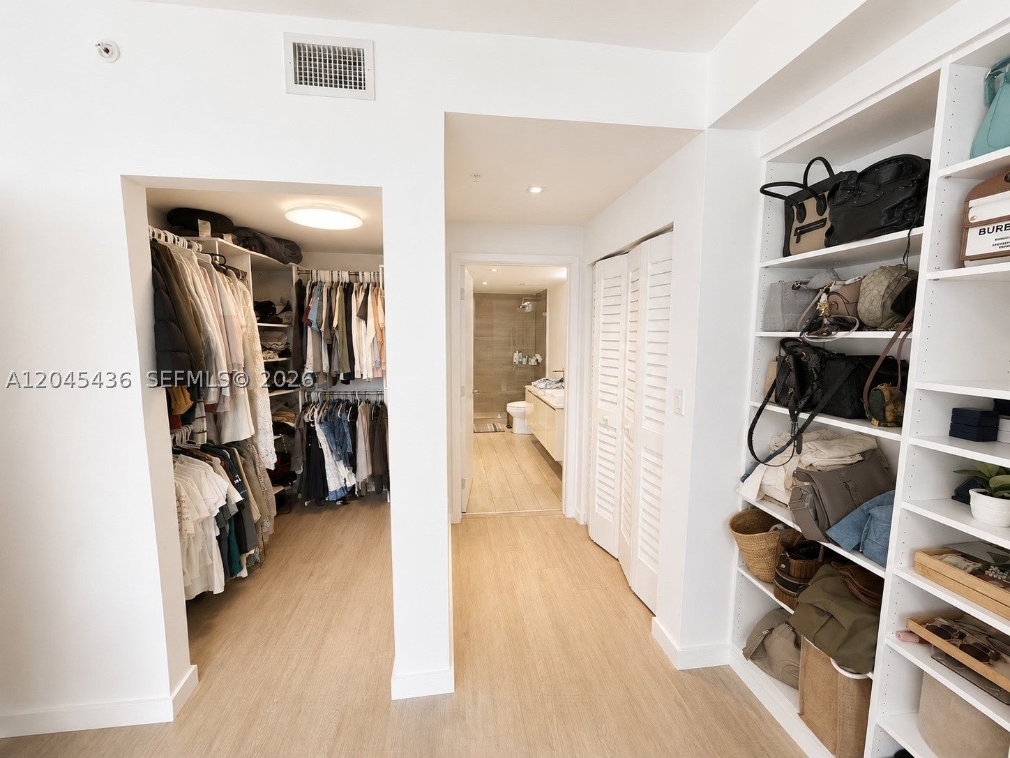1600 SW 1st Ave 906