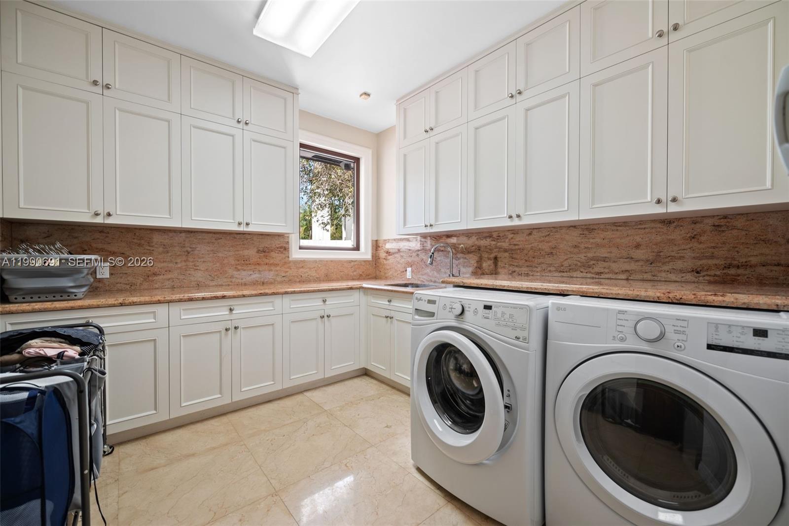 COCOPLUM SEC 1 - Residential