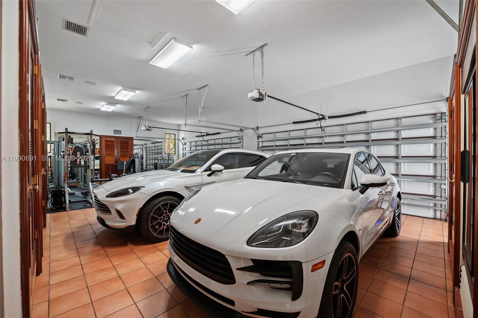 COCOPLUM SEC 1 - Residential