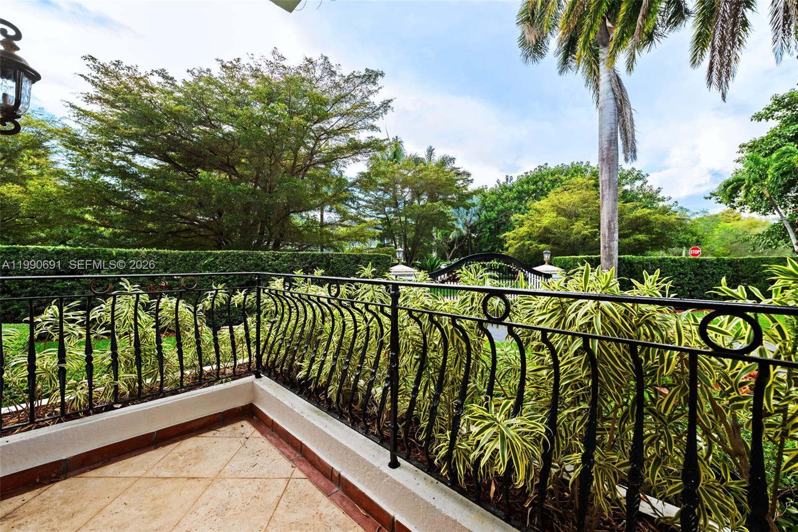 COCOPLUM SEC 1 - Residential