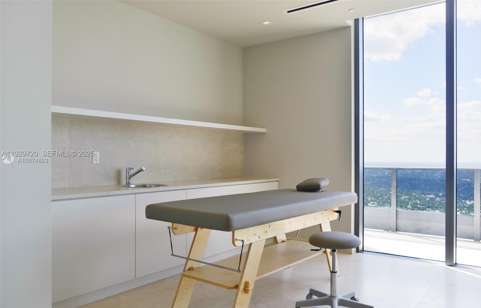 BRICKELL FLATIRON CONDO - Residential Lease