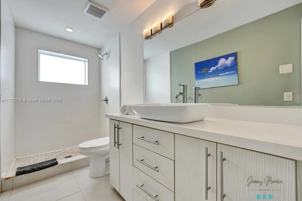 BOULEVARD PARK ISLES SEC - Residential