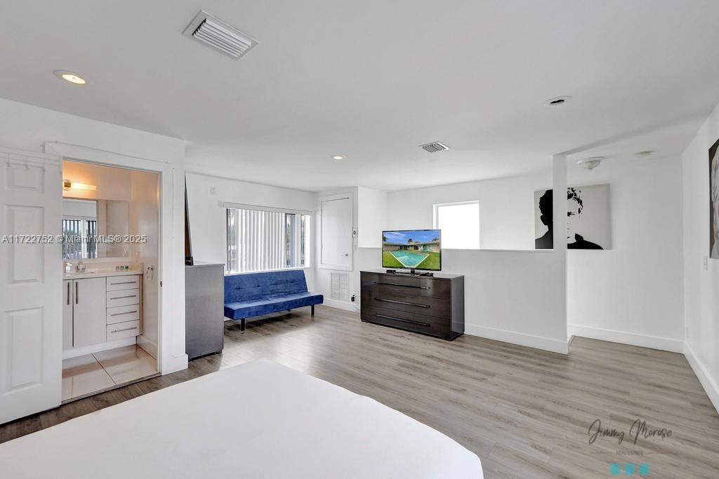 BOULEVARD PARK ISLES SEC - Residential