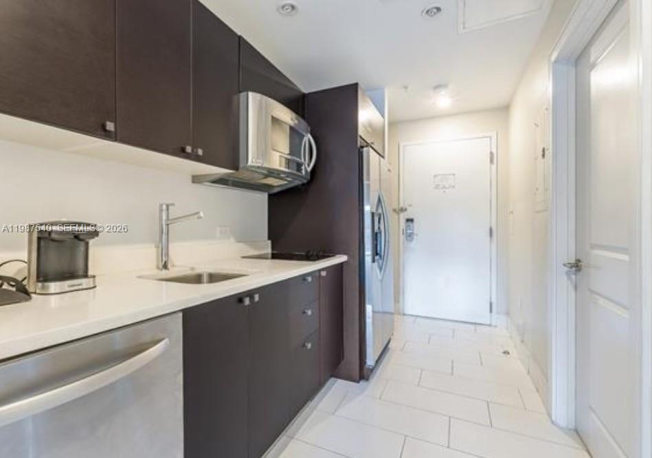 The Blue Provident - Residential