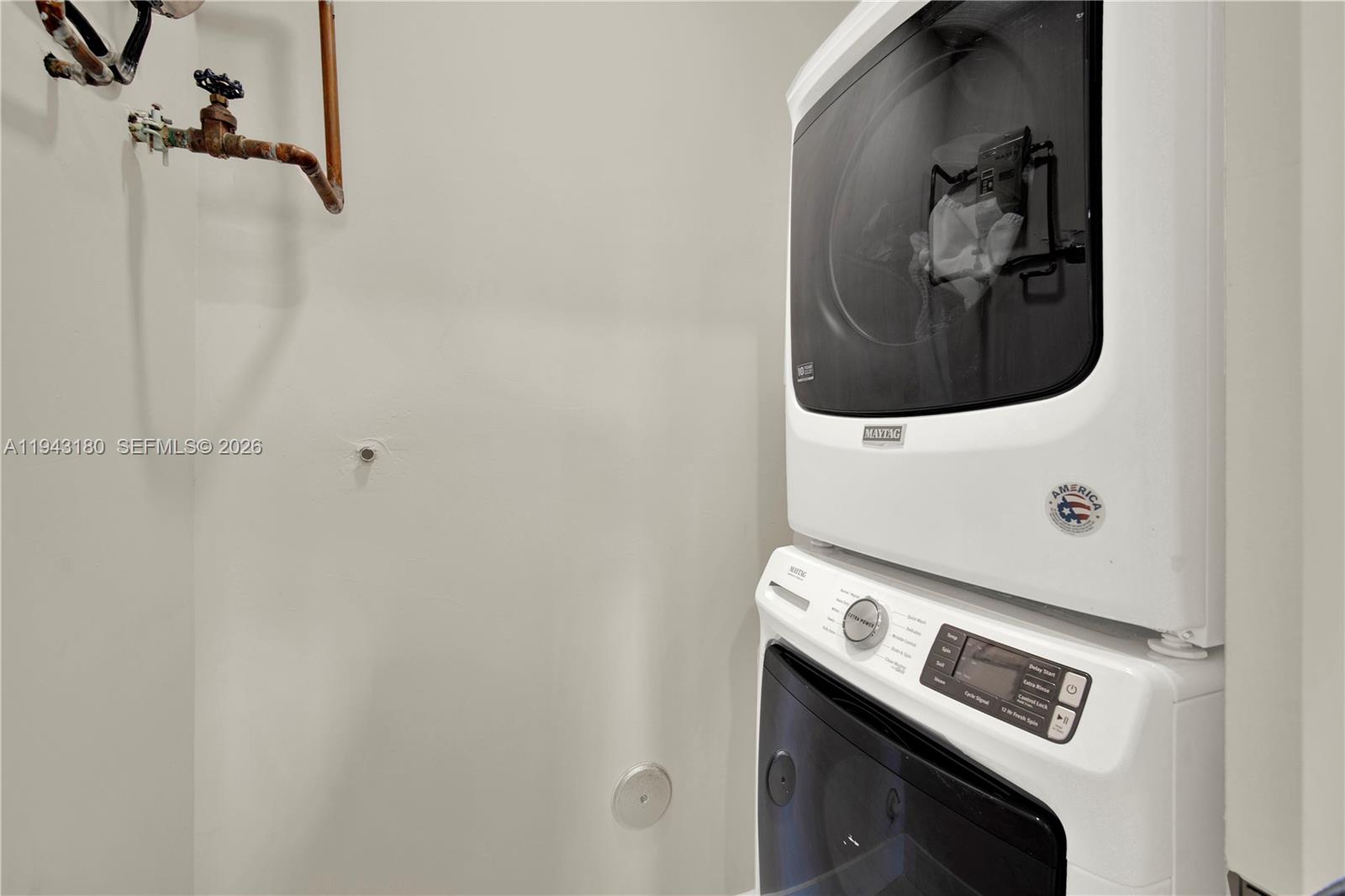 MONACO ESTATES AT KENDALL - Residential