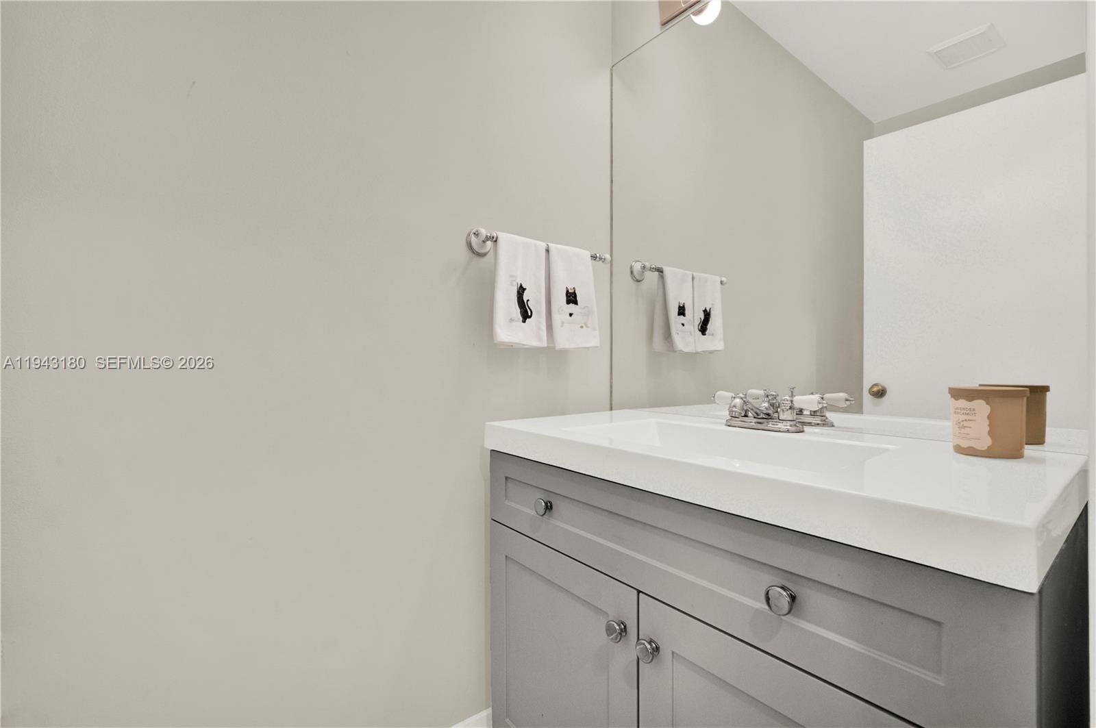 MONACO ESTATES AT KENDALL - Residential