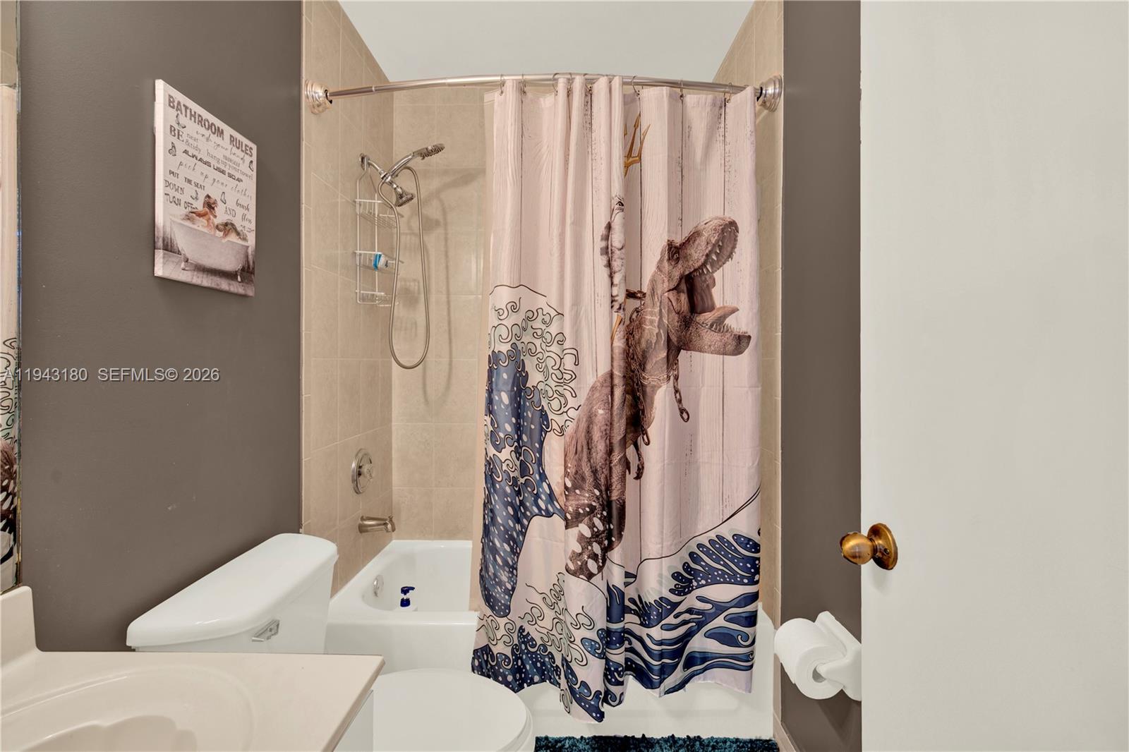 MONACO ESTATES AT KENDALL - Residential