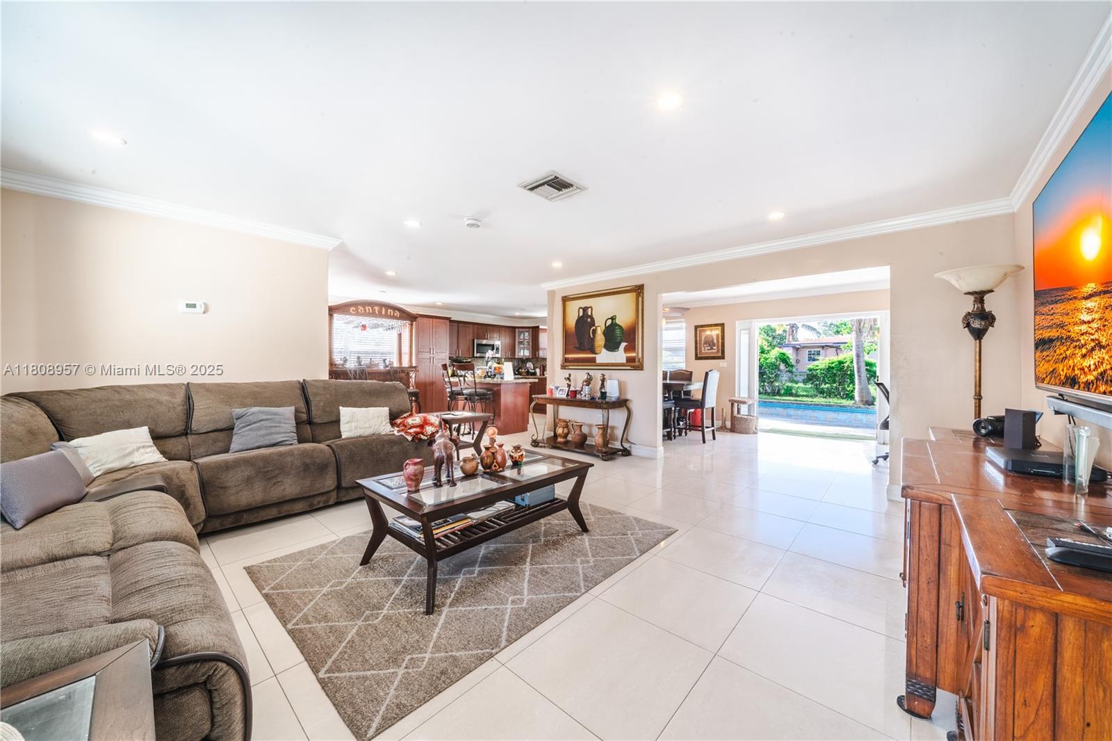 45 NW 188th St