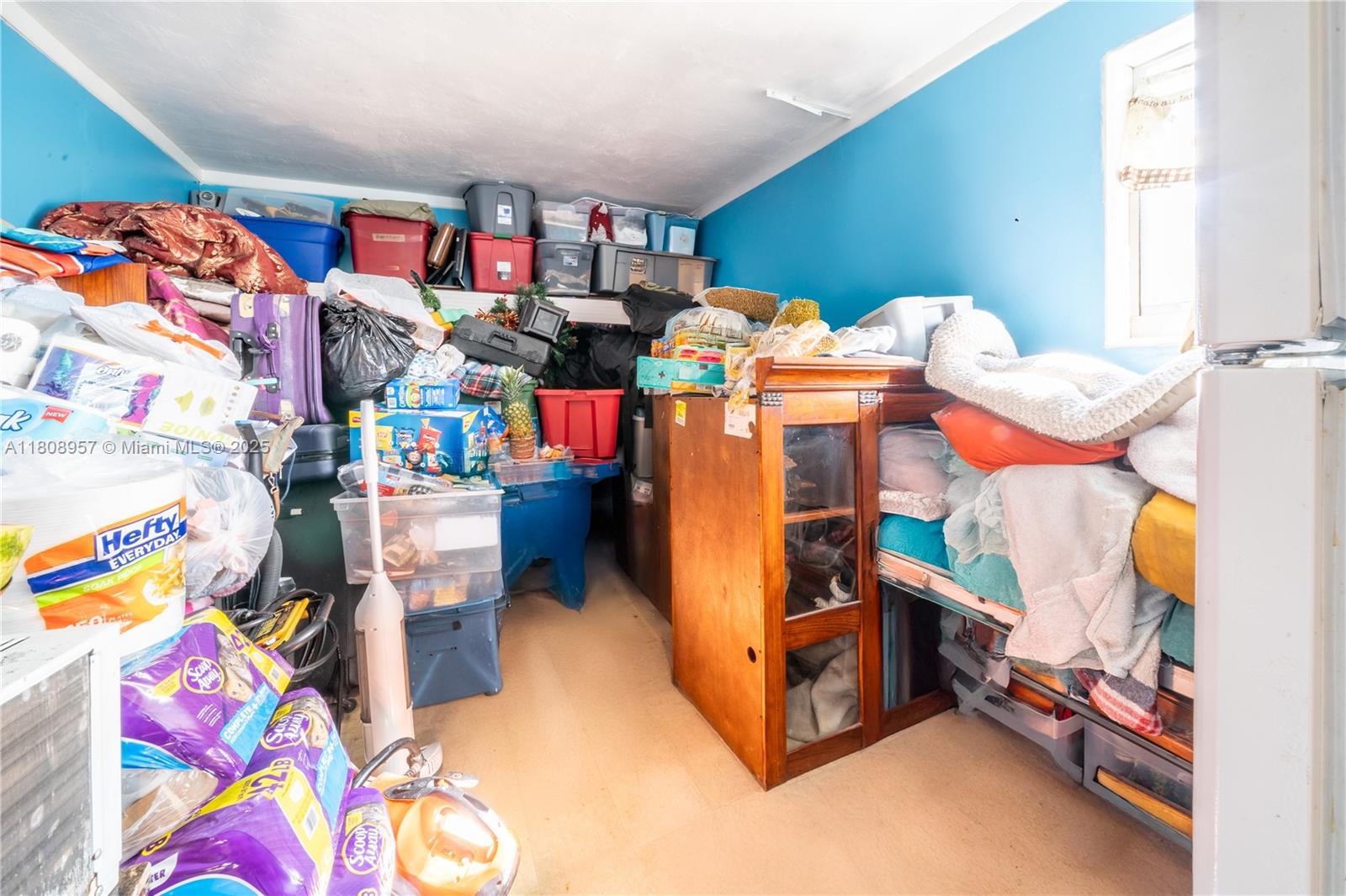 WESTON VILLAGE - Residential