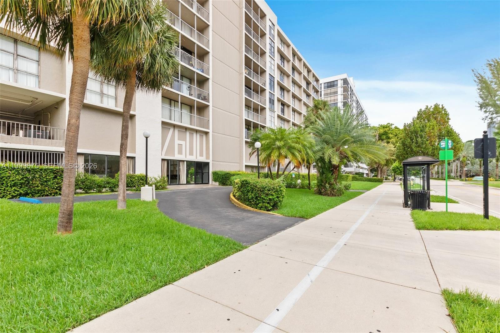 FAIRVIEW HOUSE CONDO - Residential