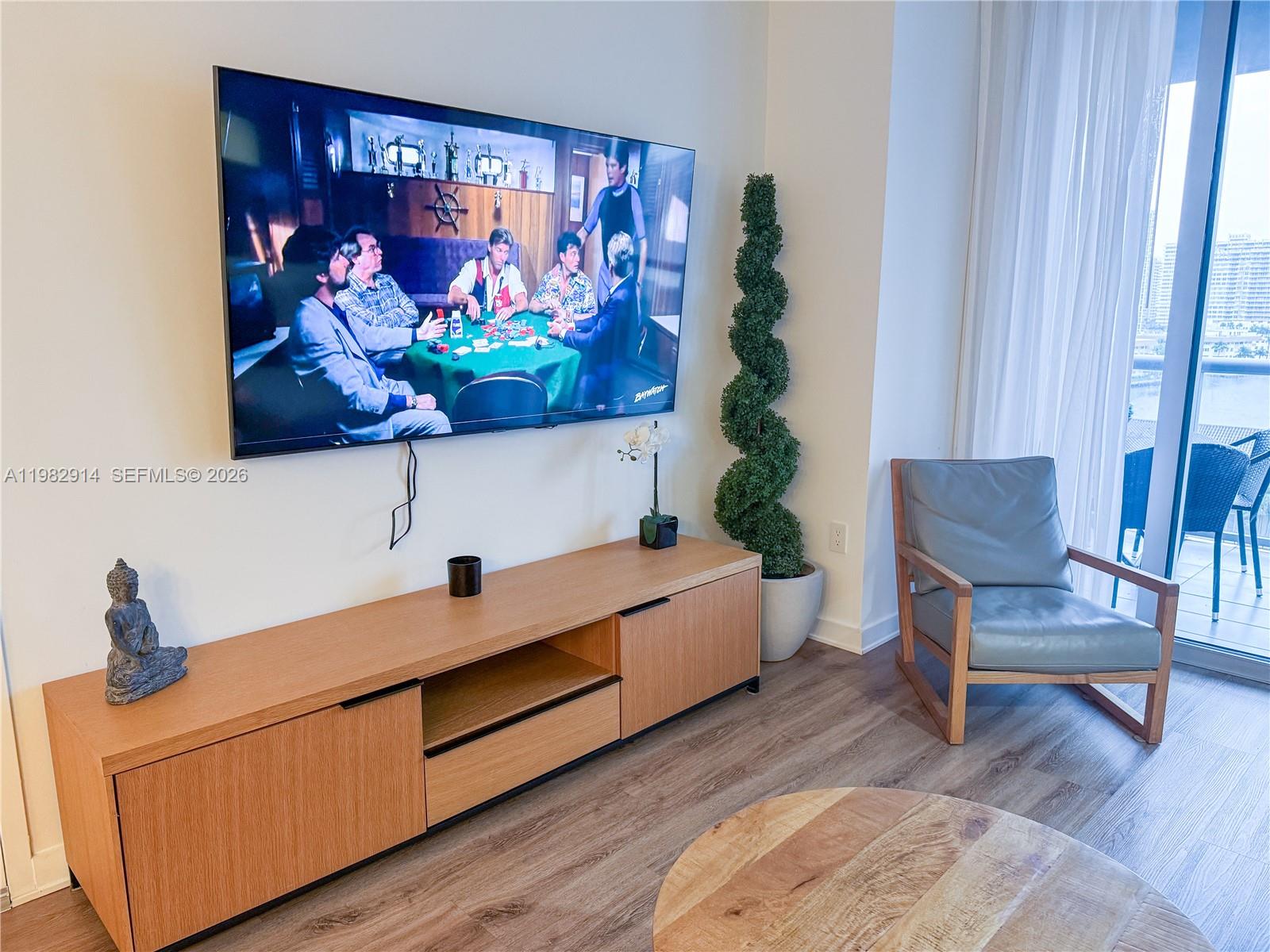 BEACHWALK CONDOMINIUM - Residential