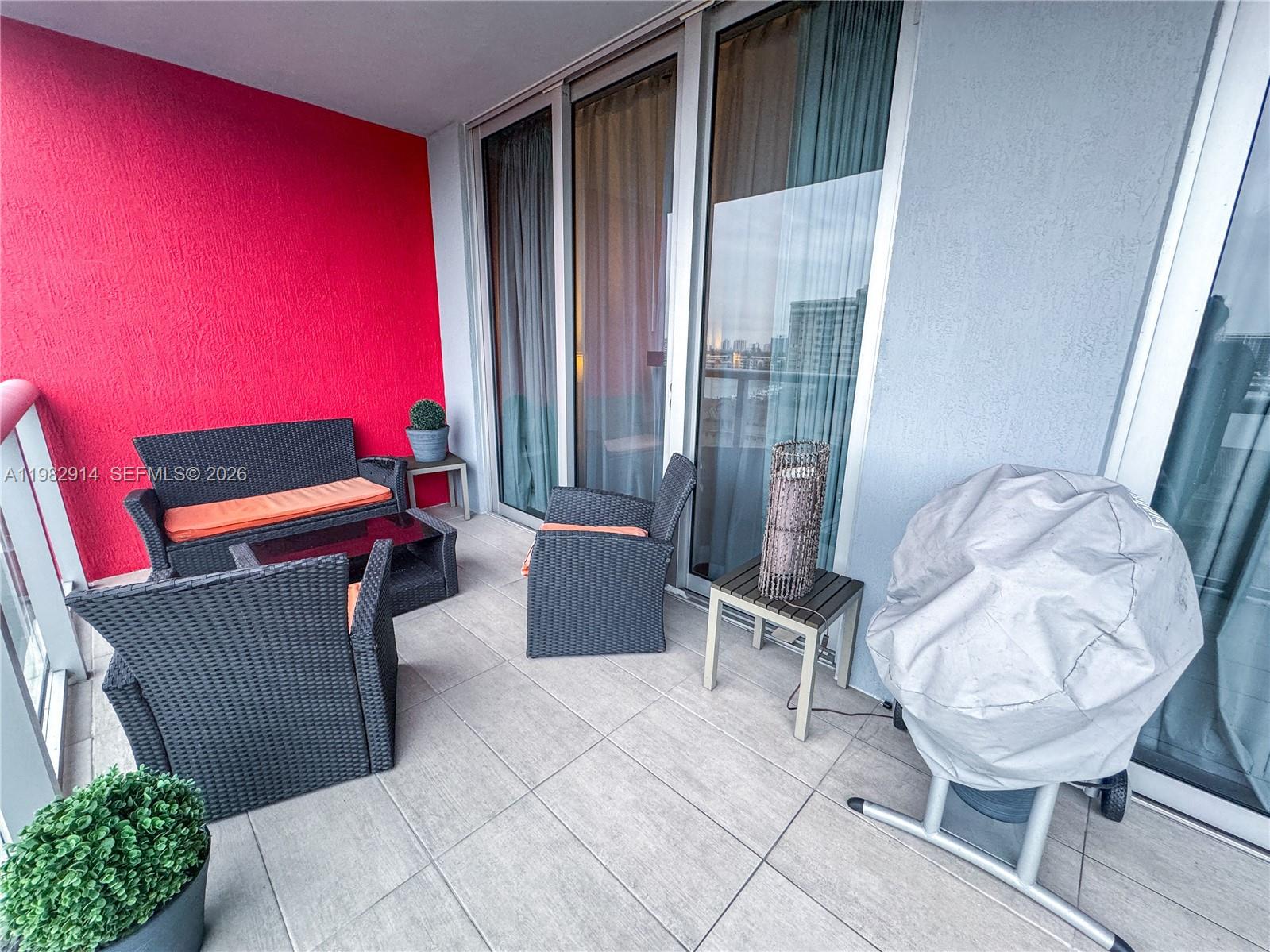 BEACHWALK CONDOMINIUM - Residential