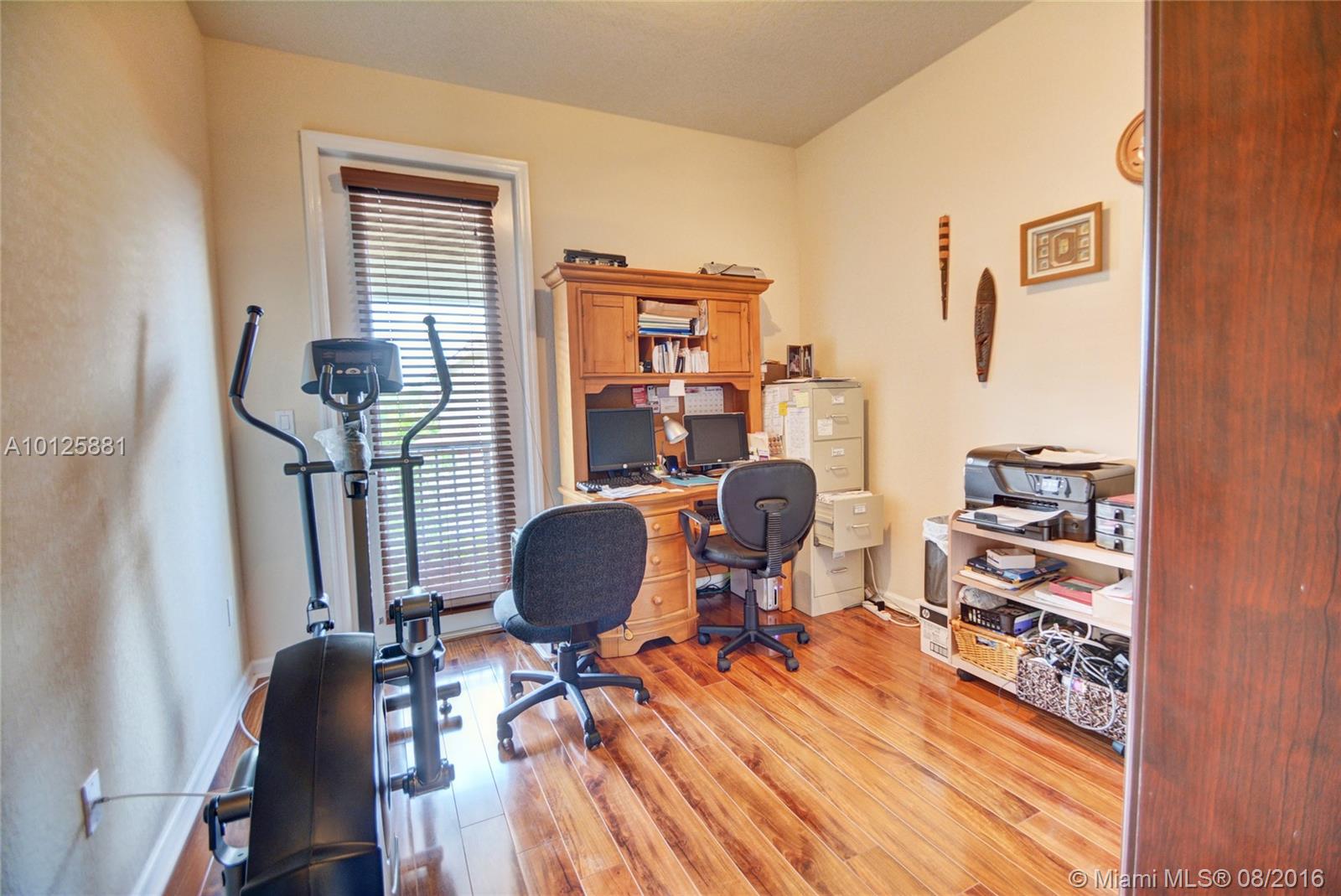 Paloma Lakes - Residential Lease