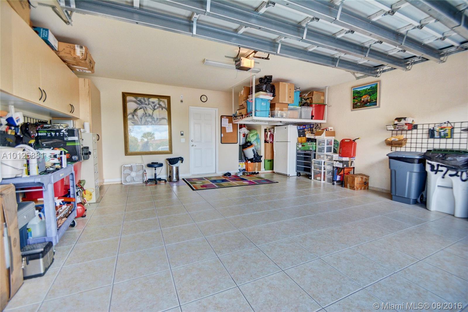 Paloma Lakes - Residential Lease