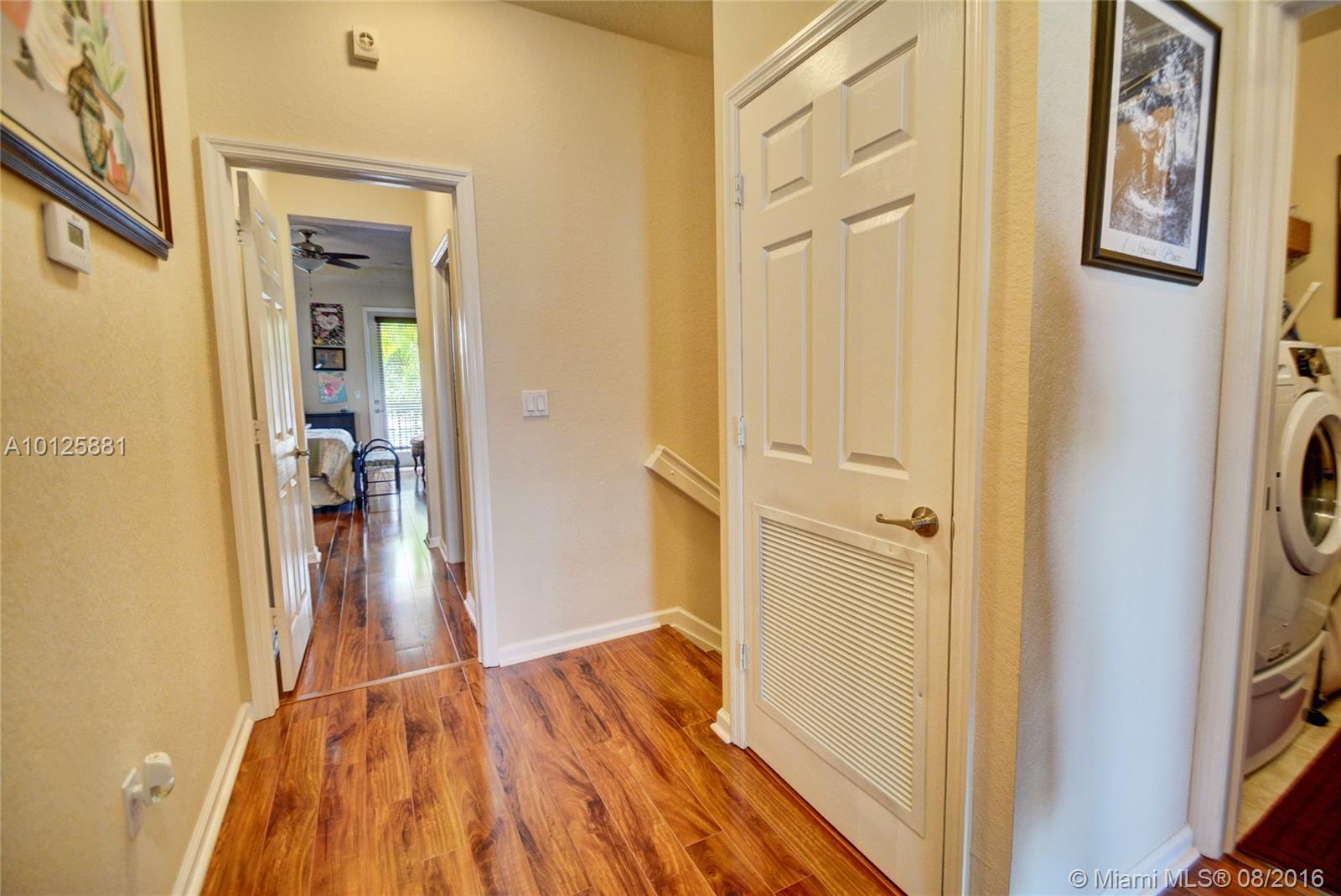 Paloma Lakes - Residential Lease