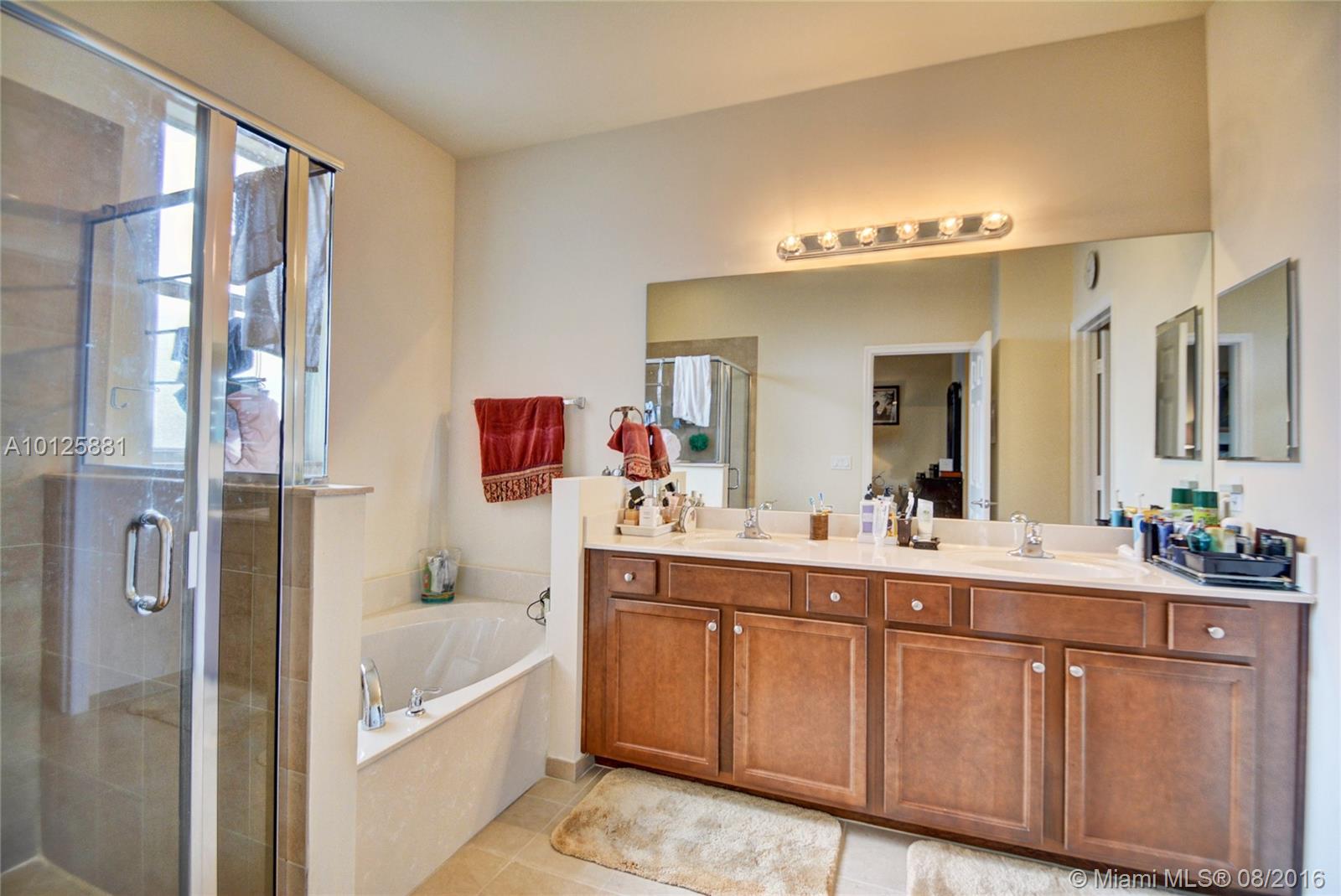 Paloma Lakes - Residential Lease