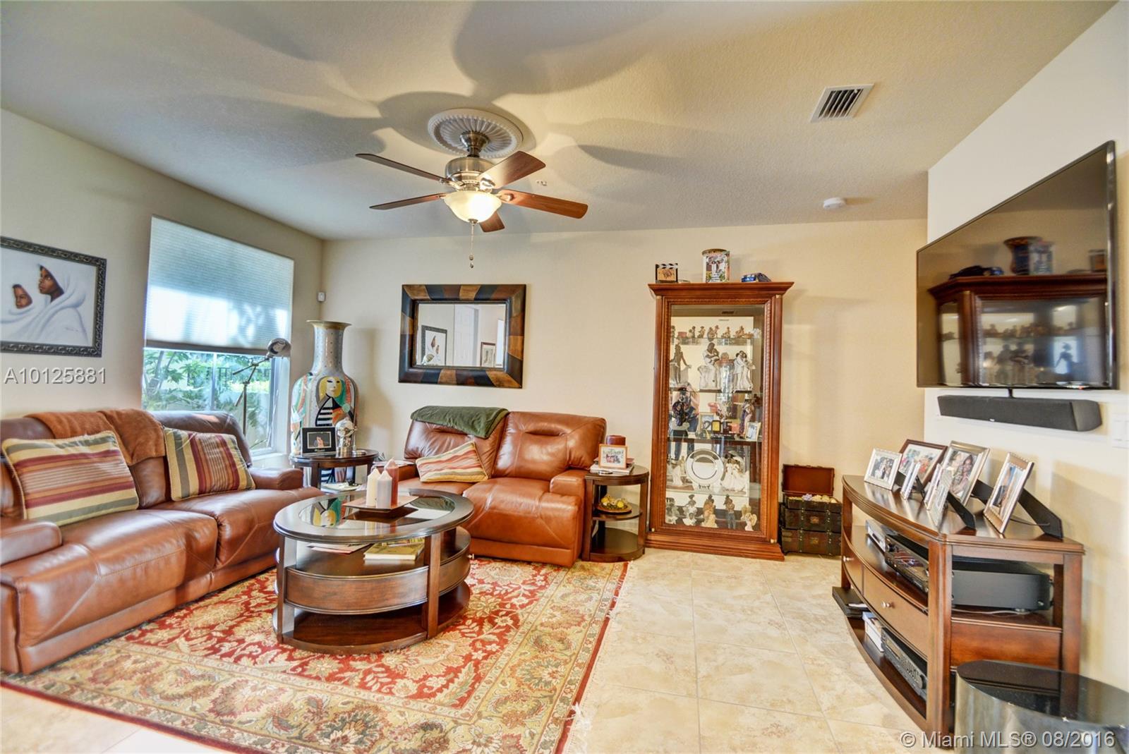 Paloma Lakes - Residential Lease