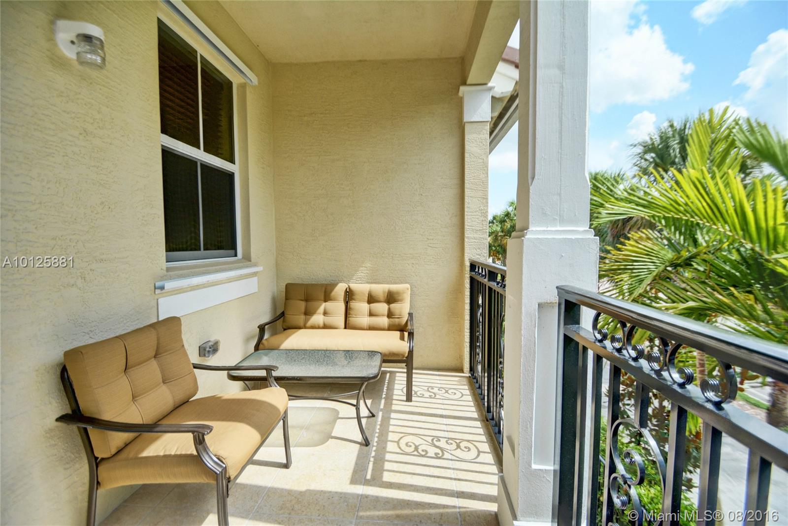 Paloma Lakes - Residential Lease