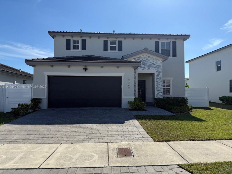 Beautiful 4 bed / 2.5 bath home with 2-car garage -  Built in 2022 and NO HOA!  This stunning, modern home is centrally located just minutes from the turnpike, shopping centers, and  BLACK POINT MARINA.  It features an Open floor plan, an excellent community environment, and great neighbors .  Washer and Dryer not included in the sale.

This smart home includes a Moen water-leak detection , a tankless water heater, smart automatic garage door opener, electronic front door lock, and Ring alarm and camera for added convenience and security.  White Zebra blinds throughout the house with motorized blinds in the Master Bedroom.

Enjoy 36x36 modern porcelain tile flooring throughout the main living areas and vinyl floors on the stairs.   The remodeled half bathroom adds a stylish touch.  The spacious Kitchen offers a pantry and large island perfect for entertaining.  Beautifully designed Custom-built closets for optimal storage.

Step outside to a newly built Pergola that features smart lights that change colors, and white aluminum fencing, all completed with permits. 

Move in ready and Meticulously maintained.  Don't miss this amazing opportunity!