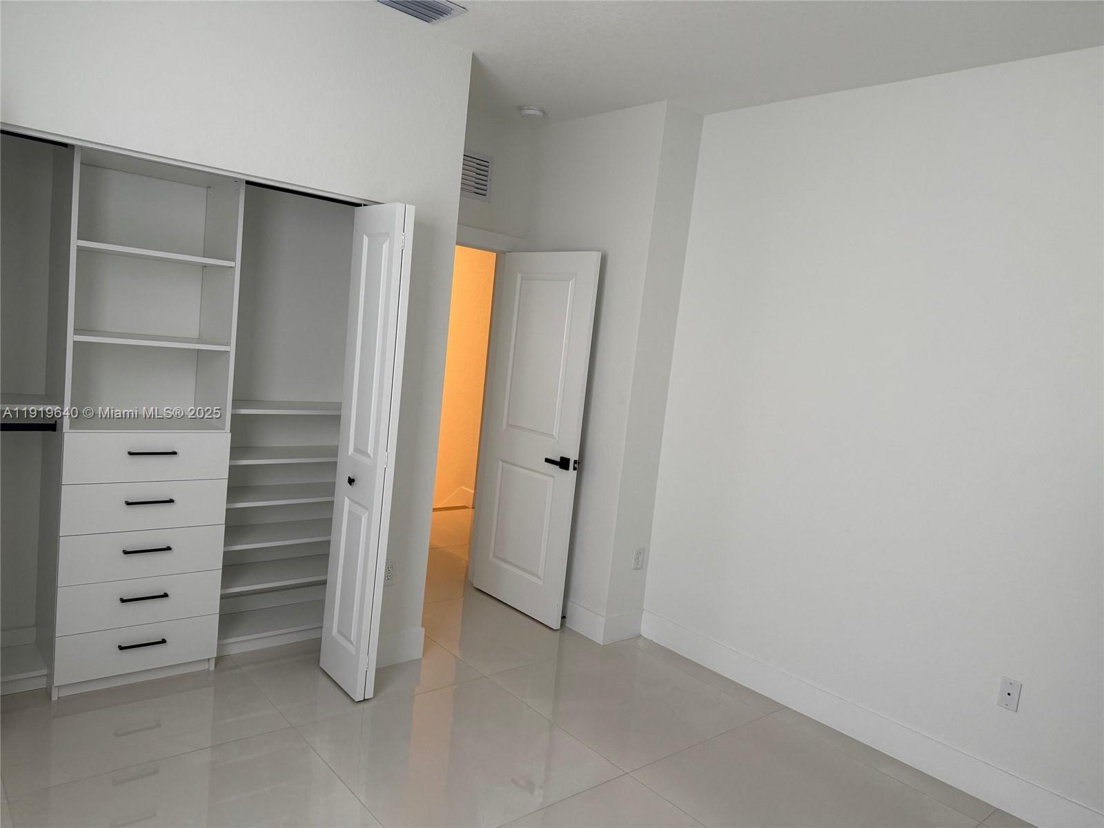 SIENA NORTH - Residential