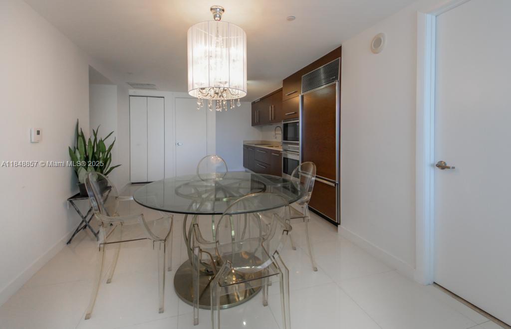 ICON BRICKELL CONDO NO 3 - Residential