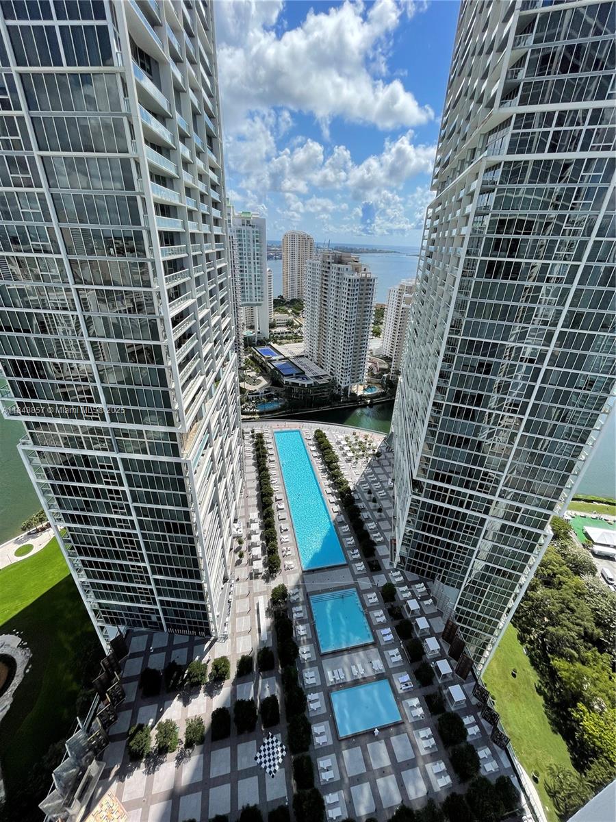 ICON BRICKELL CONDO NO 3 - Residential