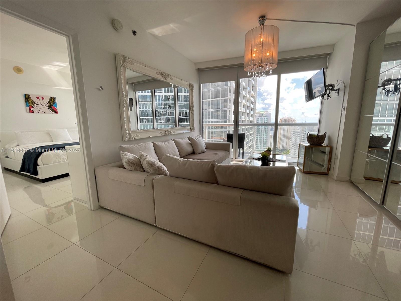 ICON BRICKELL CONDO NO 3 - Residential