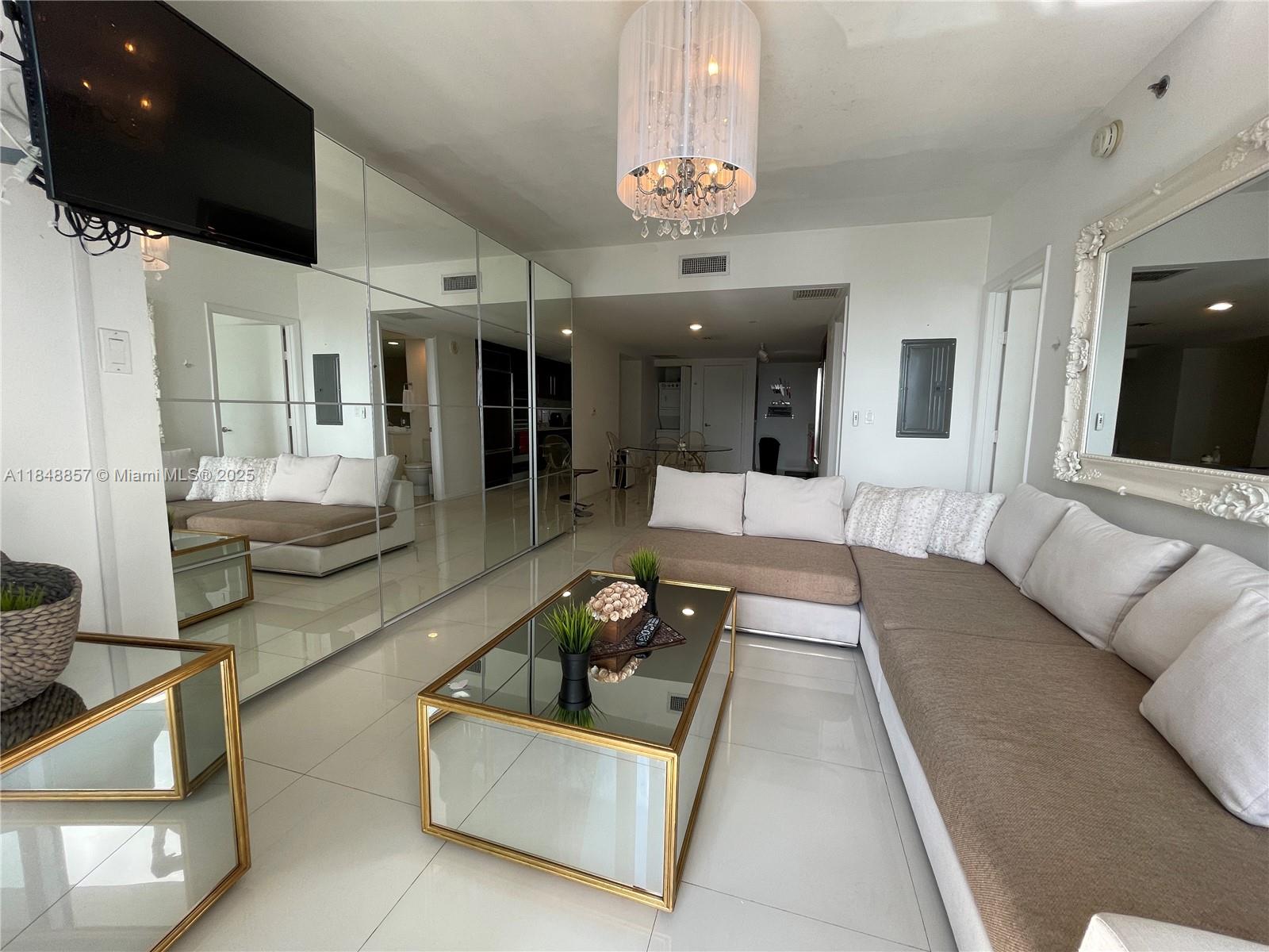 ICON BRICKELL CONDO NO 3 - Residential