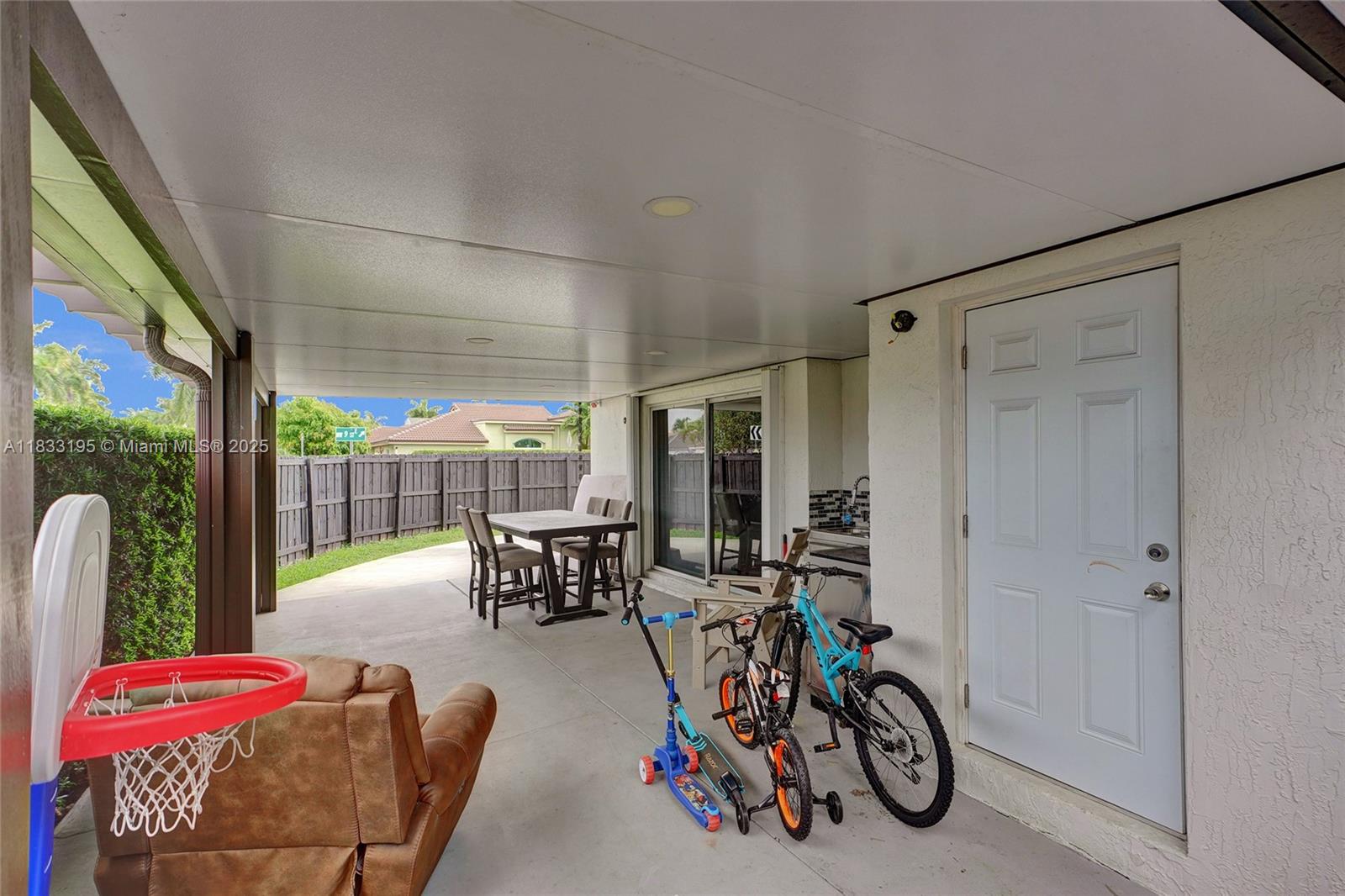 SHOMA HOMES AT TAMIAMI IV - Residential