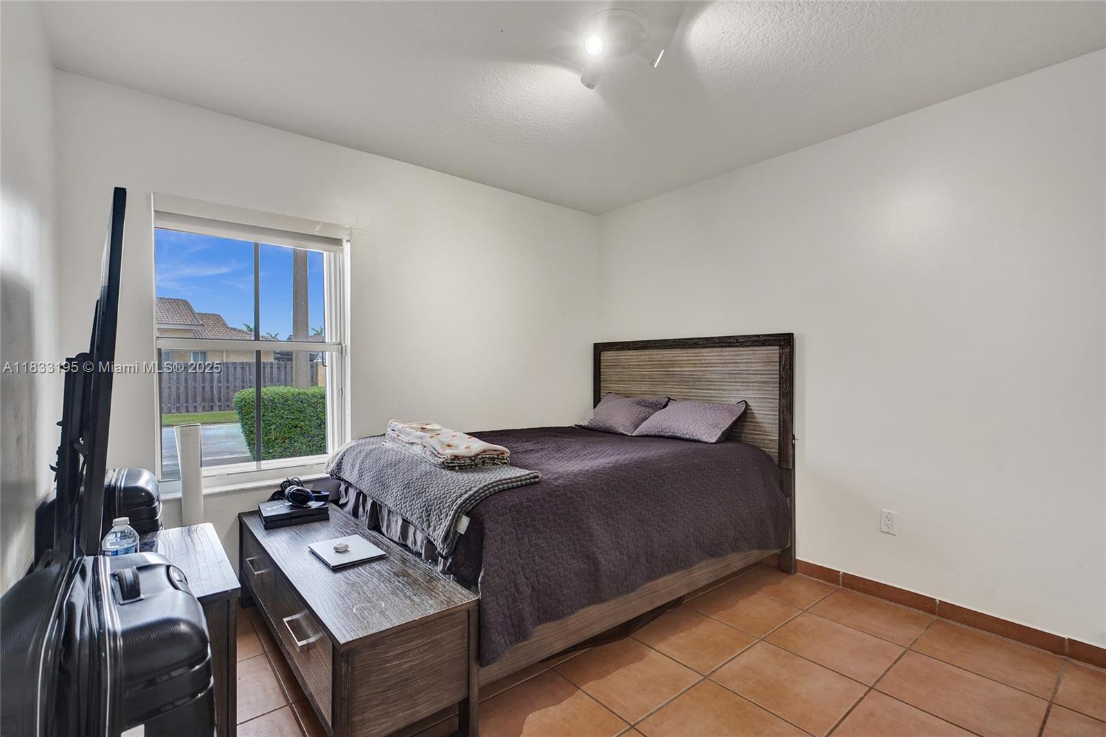 SHOMA HOMES AT TAMIAMI IV - Residential