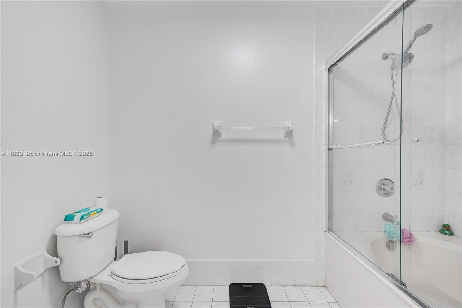 SHOMA HOMES AT TAMIAMI IV - Residential