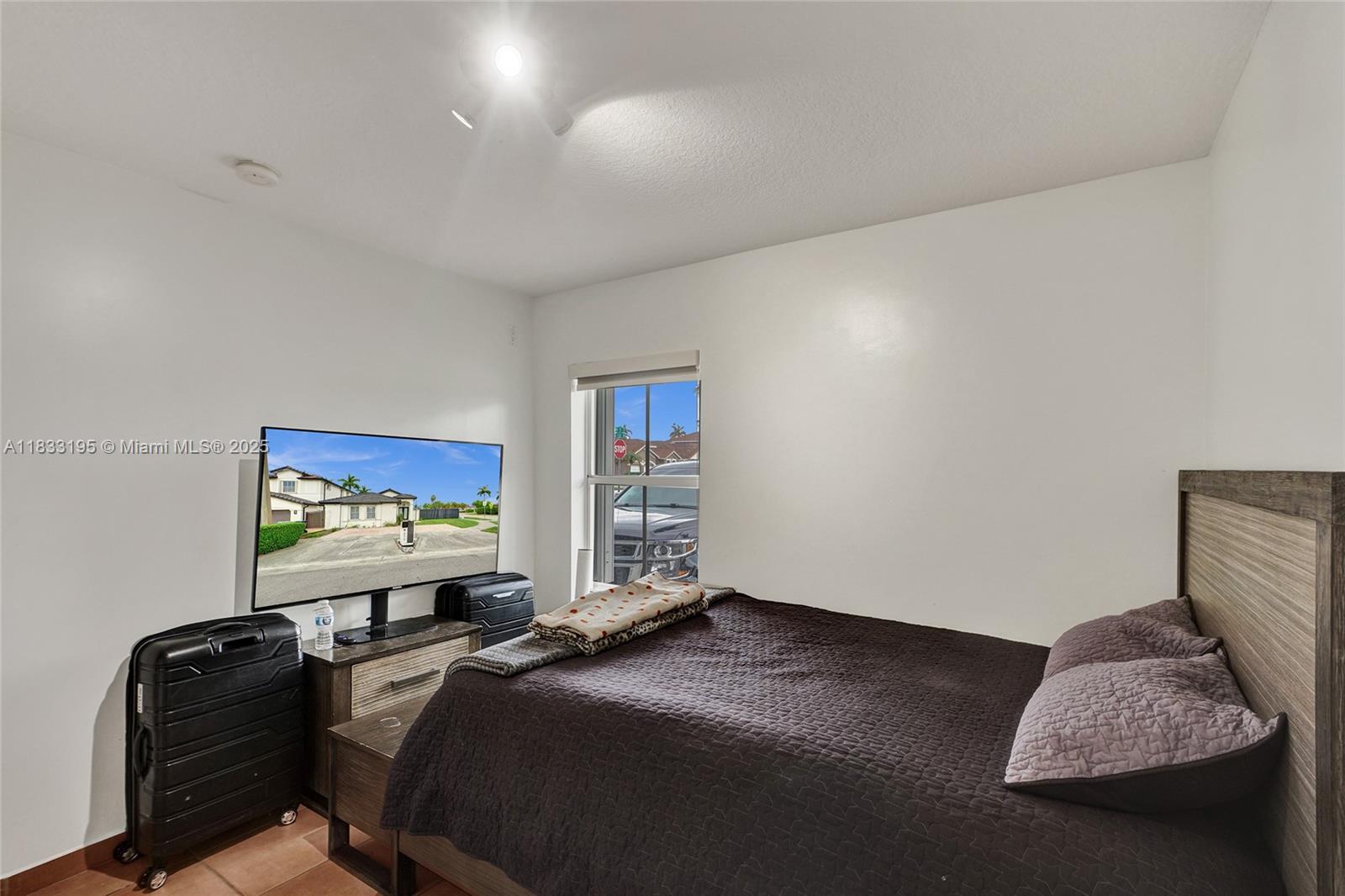 SHOMA HOMES AT TAMIAMI IV - Residential