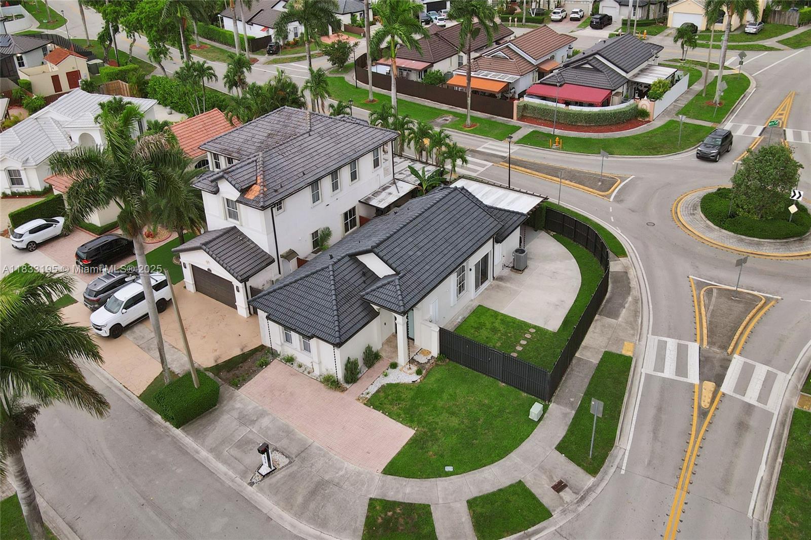 SHOMA HOMES AT TAMIAMI IV - Residential
