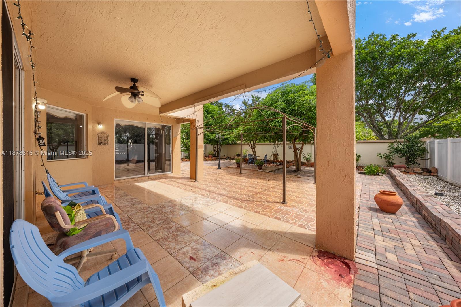 HEFTLER HOMES AT PEMBROKE - Residential