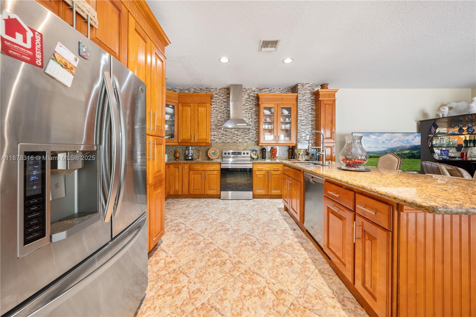 HEFTLER HOMES AT PEMBROKE - Residential