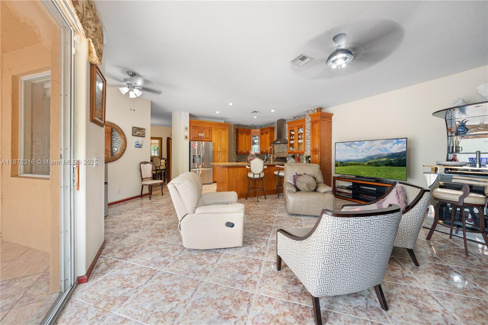 HEFTLER HOMES AT PEMBROKE - Residential