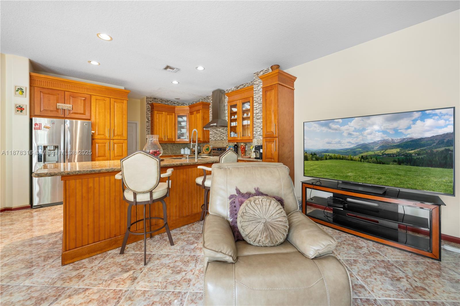 HEFTLER HOMES AT PEMBROKE - Residential