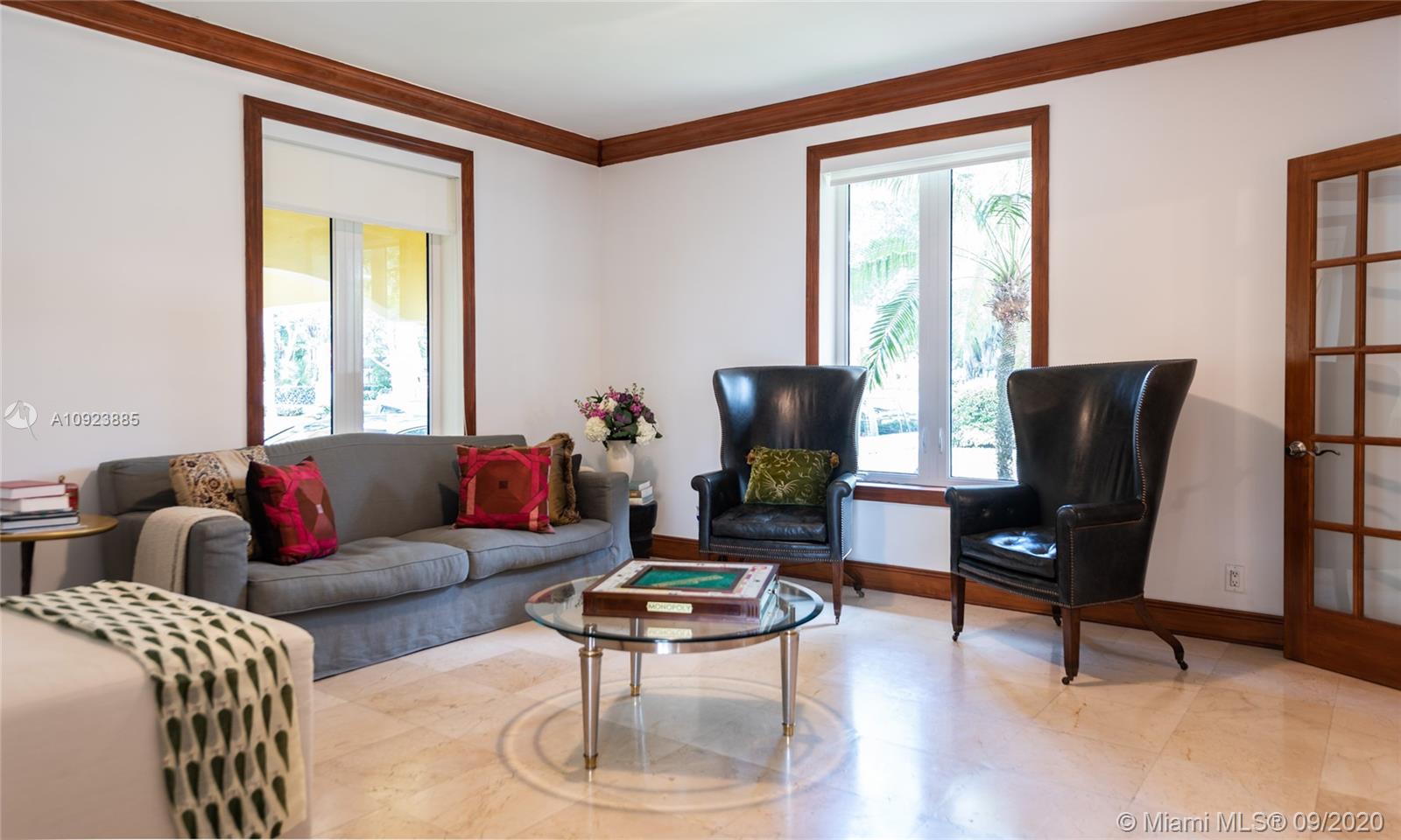 SUNSET ISLANDS-ISLAND NO - Residential