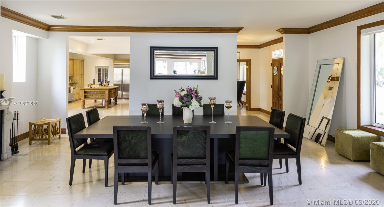 SUNSET ISLANDS-ISLAND NO - Residential