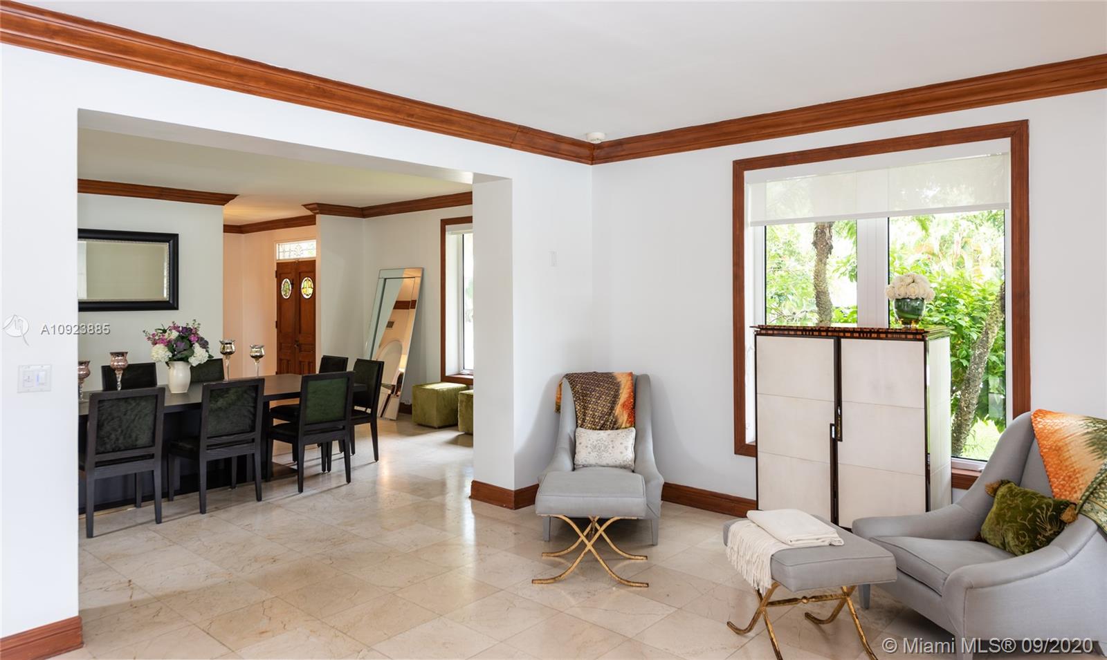 SUNSET ISLANDS-ISLAND NO - Residential