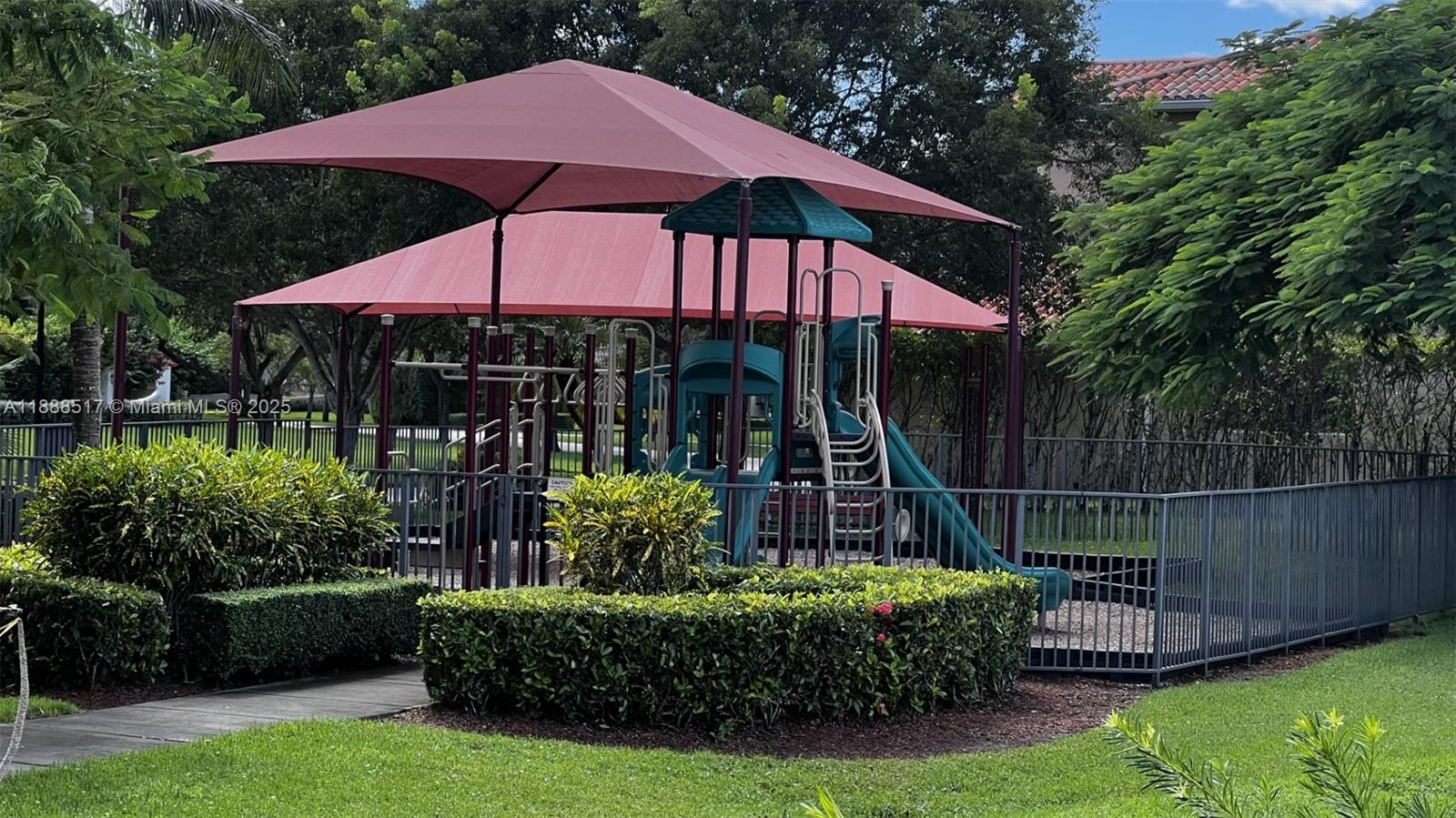 CUTLER CAY - Residential Lease